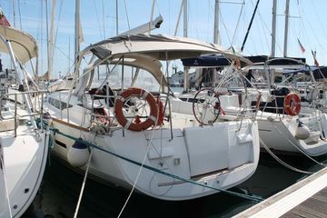 2014 Jeanneau Sun Odyssey 439 Boats
