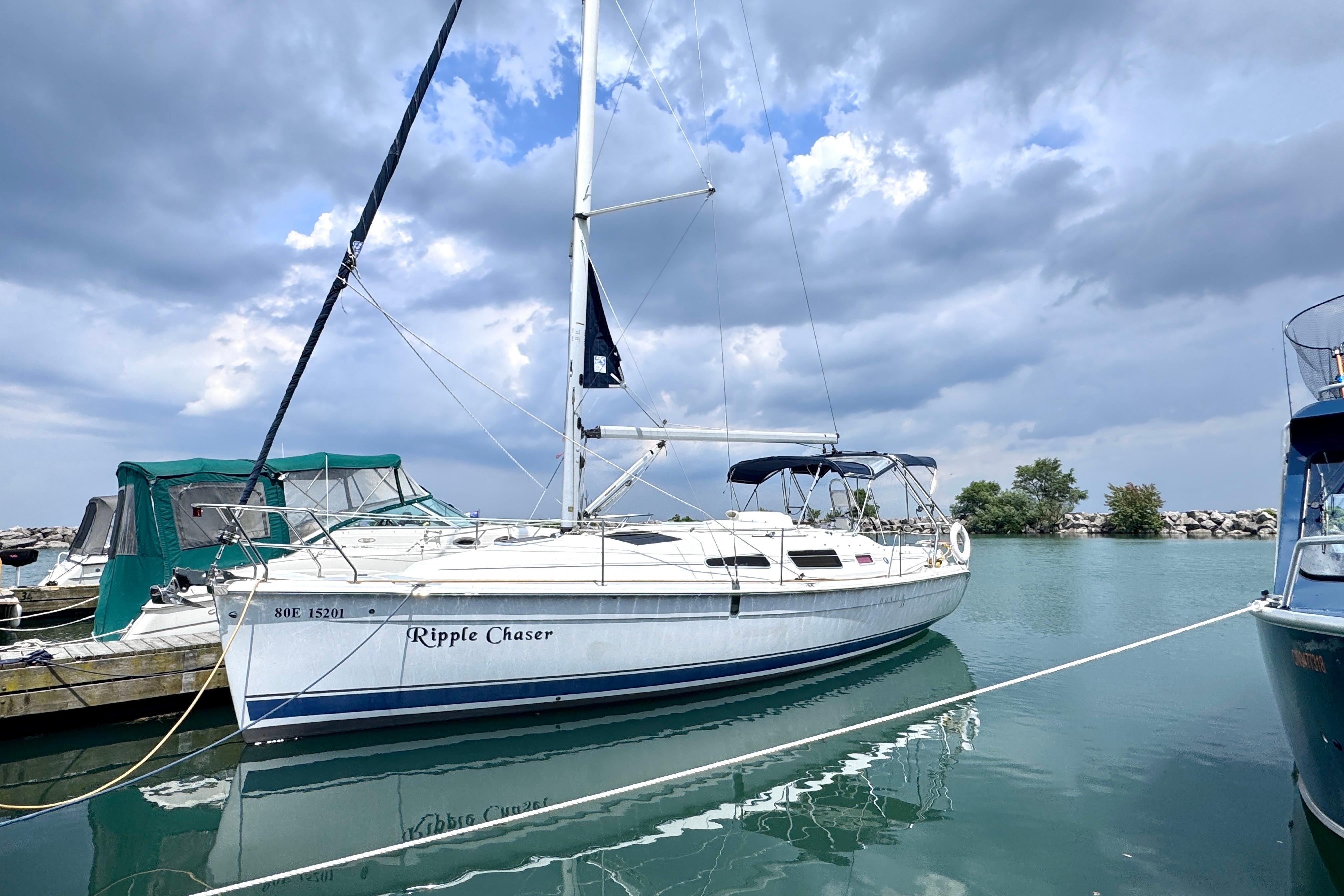 2006 Hunter 33