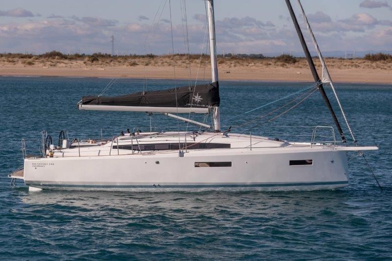 2025 Jeanneau Sun Odyssey 380