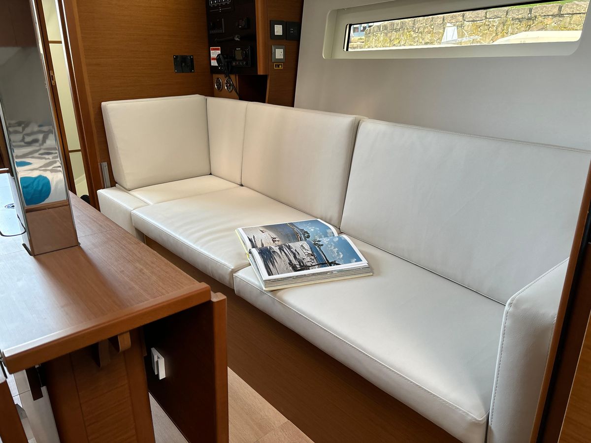 2024 Jeanneau Sun Odyssey 350
