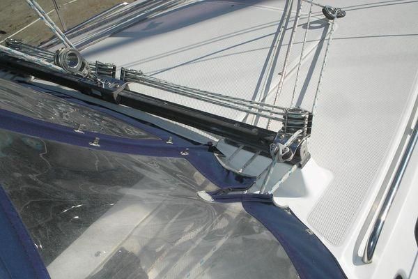 2001 Catalina 310