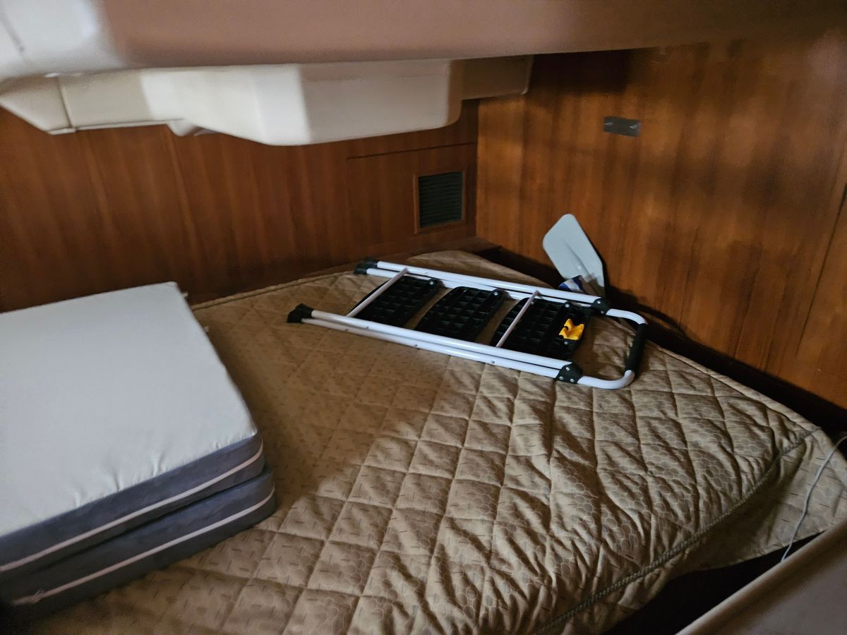 2007 Hunter 41 Aft Cockpit