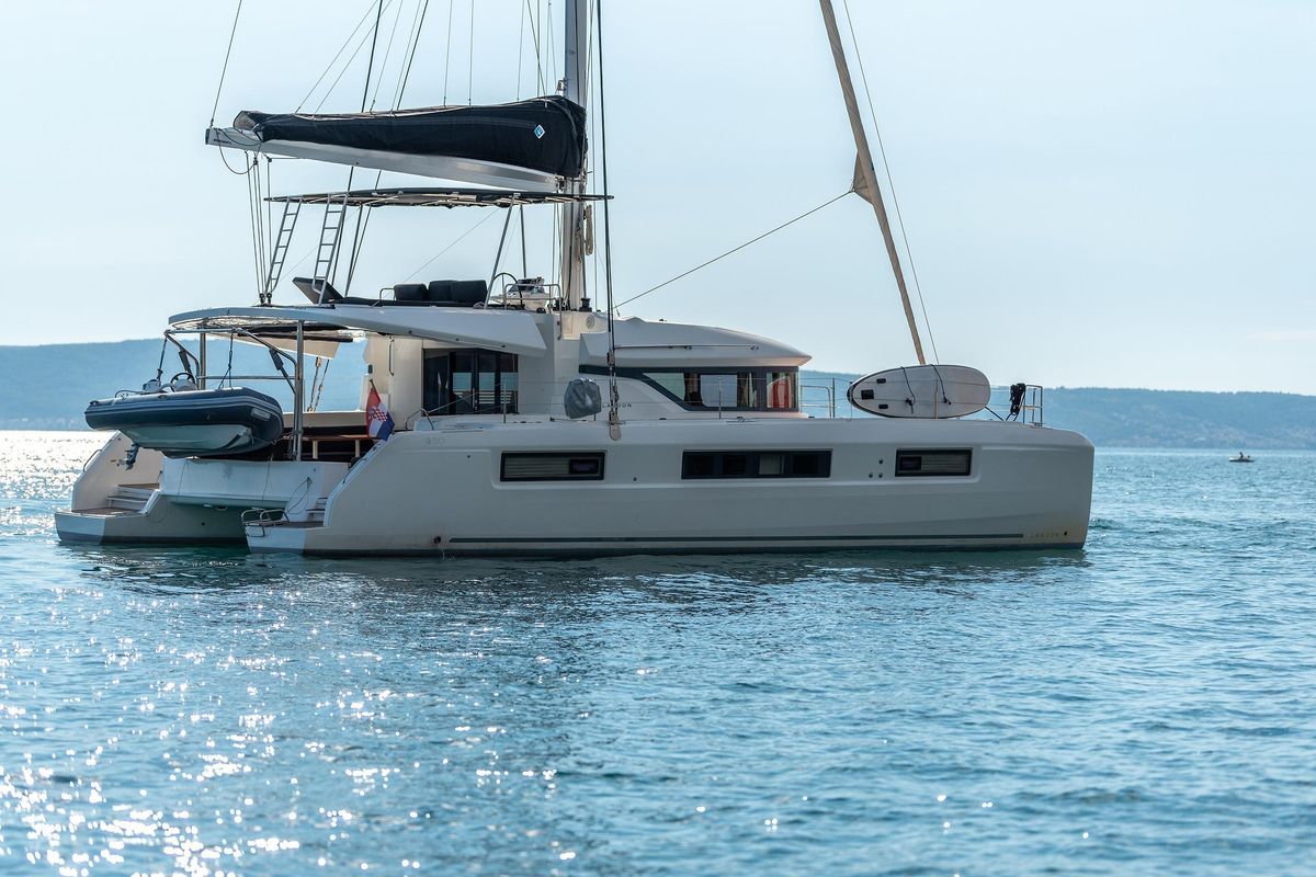 2019 Lagoon 50
