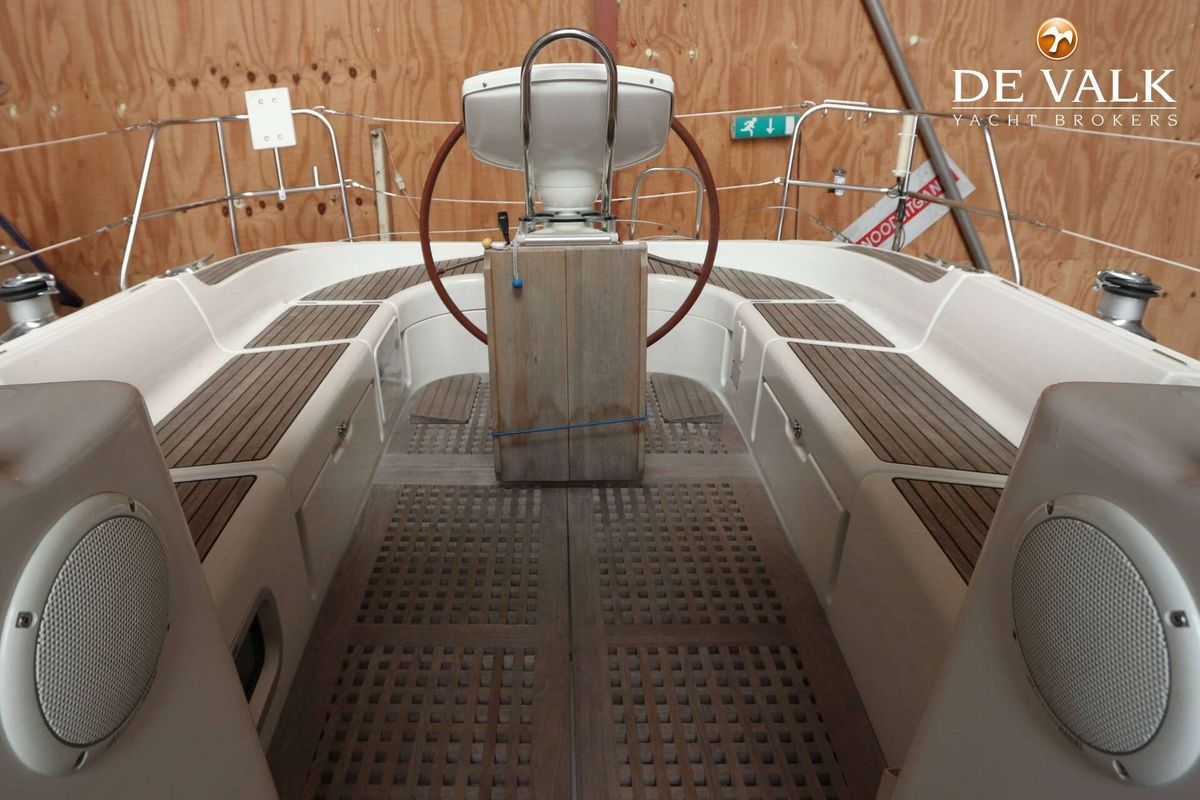 2003 Jeanneau Sun Odyssey 37