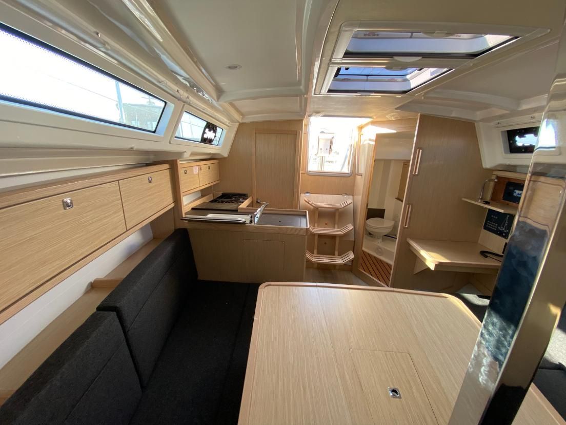 2025 Bavaria 34 Cruiser
