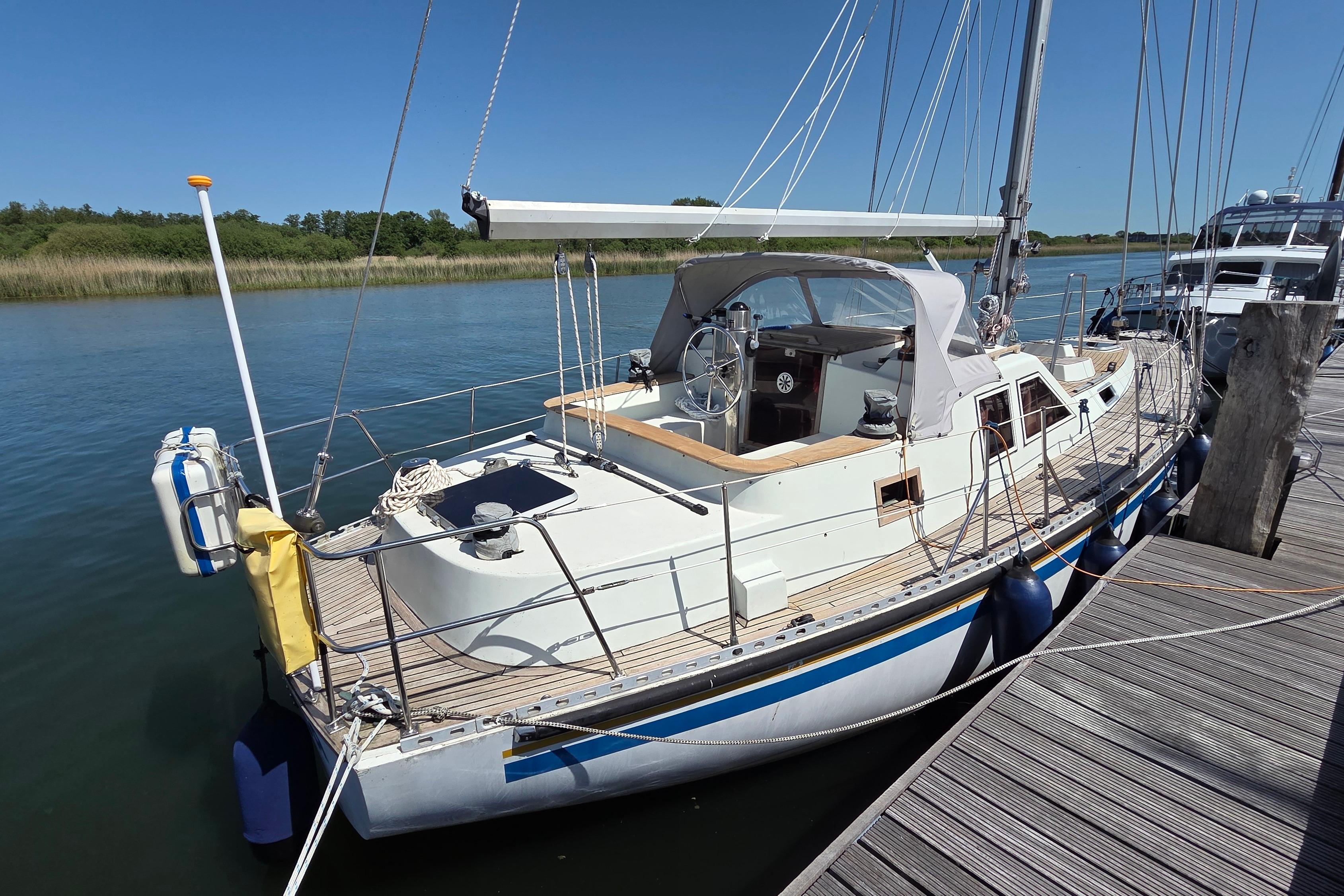 1990 Pilothouse 45 Ft Pilothouse Sailing