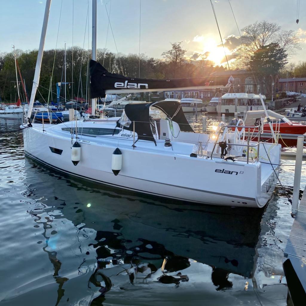 2014 Elan E3 Boats