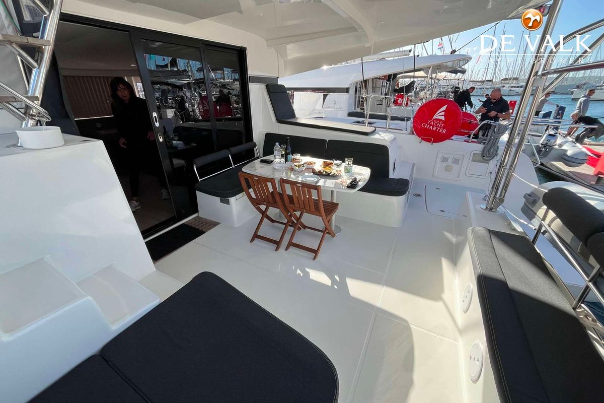 2019 Lagoon 42