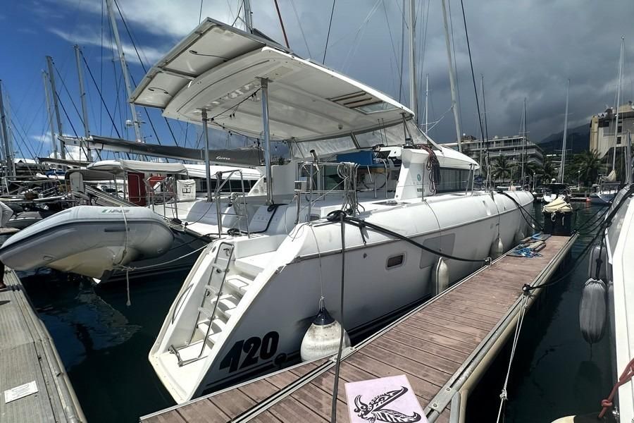 2008 Lagoon 420