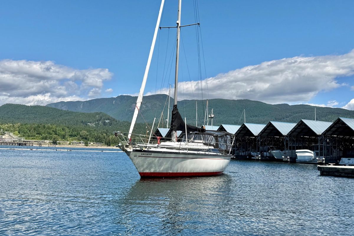 1979 Dufour 31