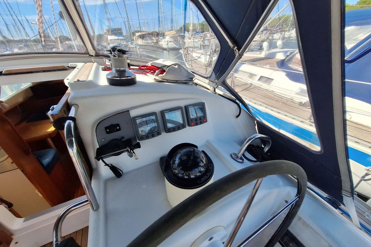2000 Jeanneau Sun Odyssey 40 DS