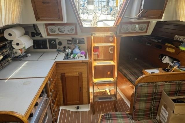 1977 Ericson 35