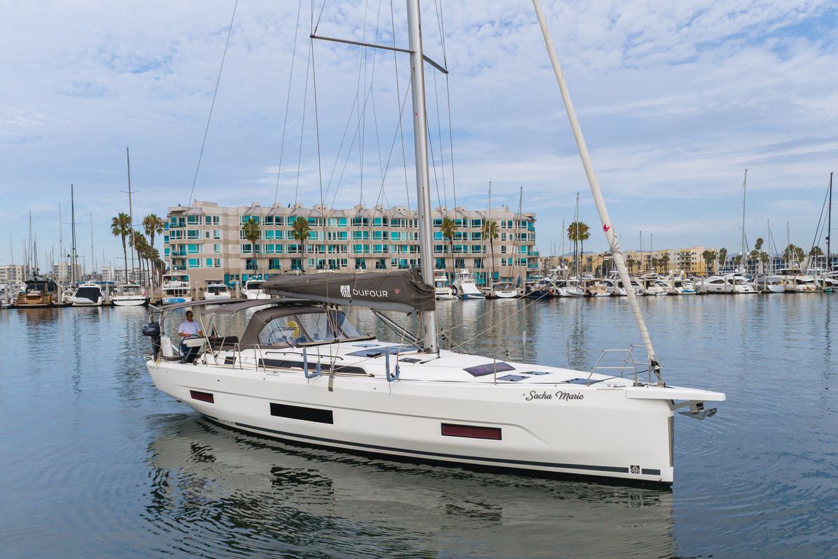 2024 Dufour 470