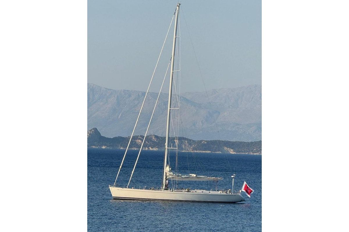 2001 Nautor Swan 80