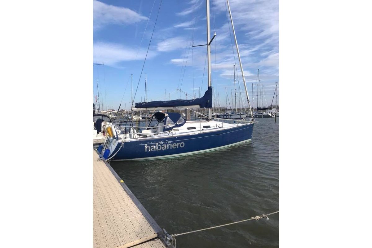 2004 Beneteau First 36.7