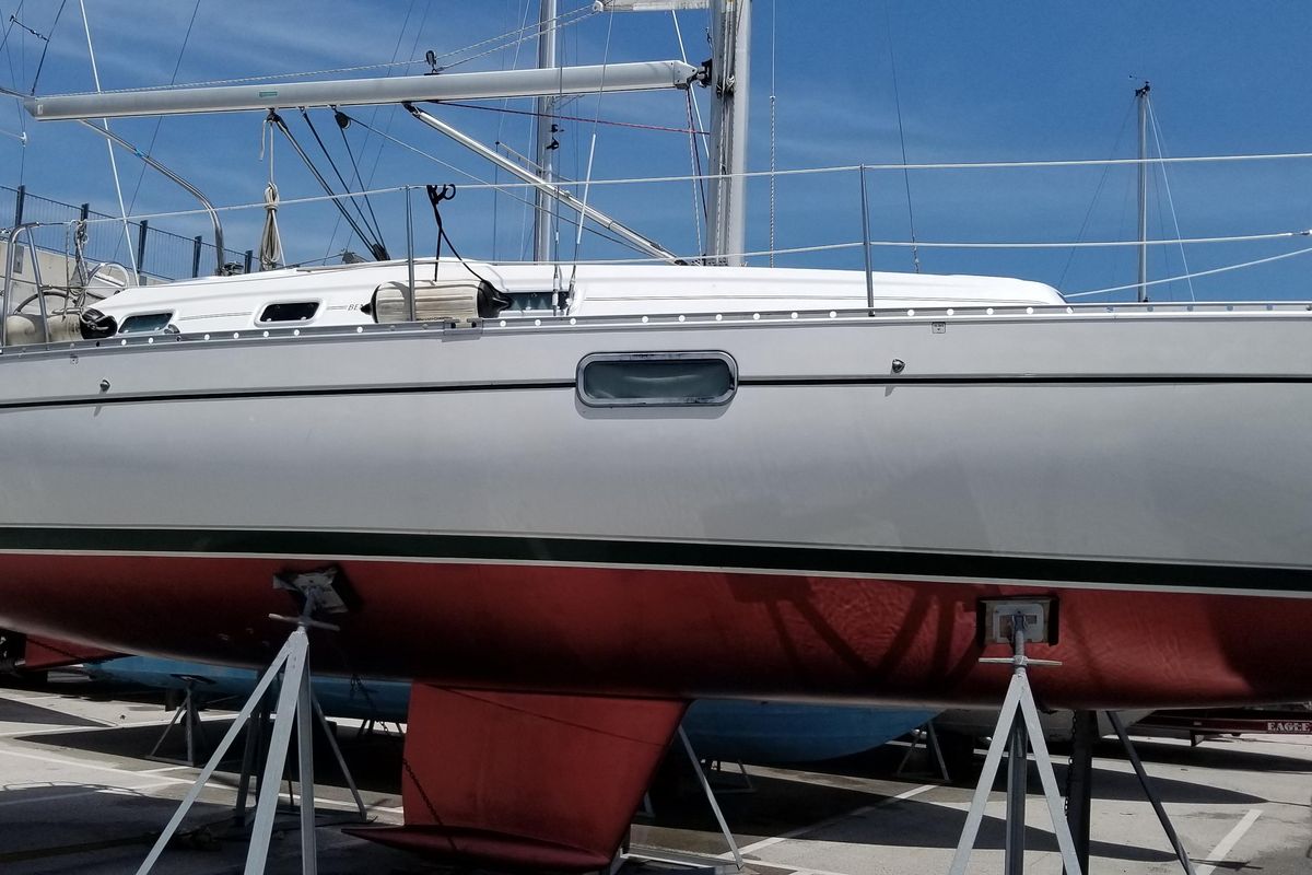 1997 Beneteau Oceanis 321 Boats