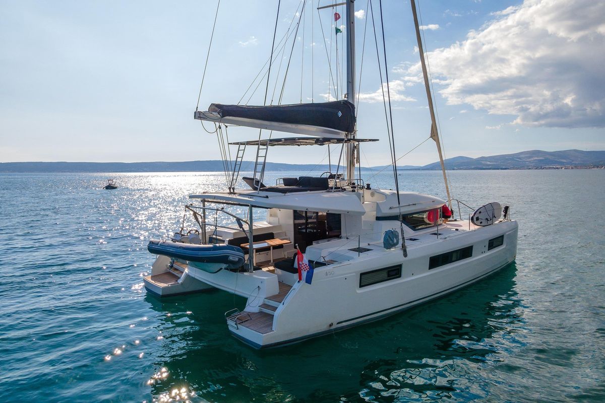 2019 Lagoon 50