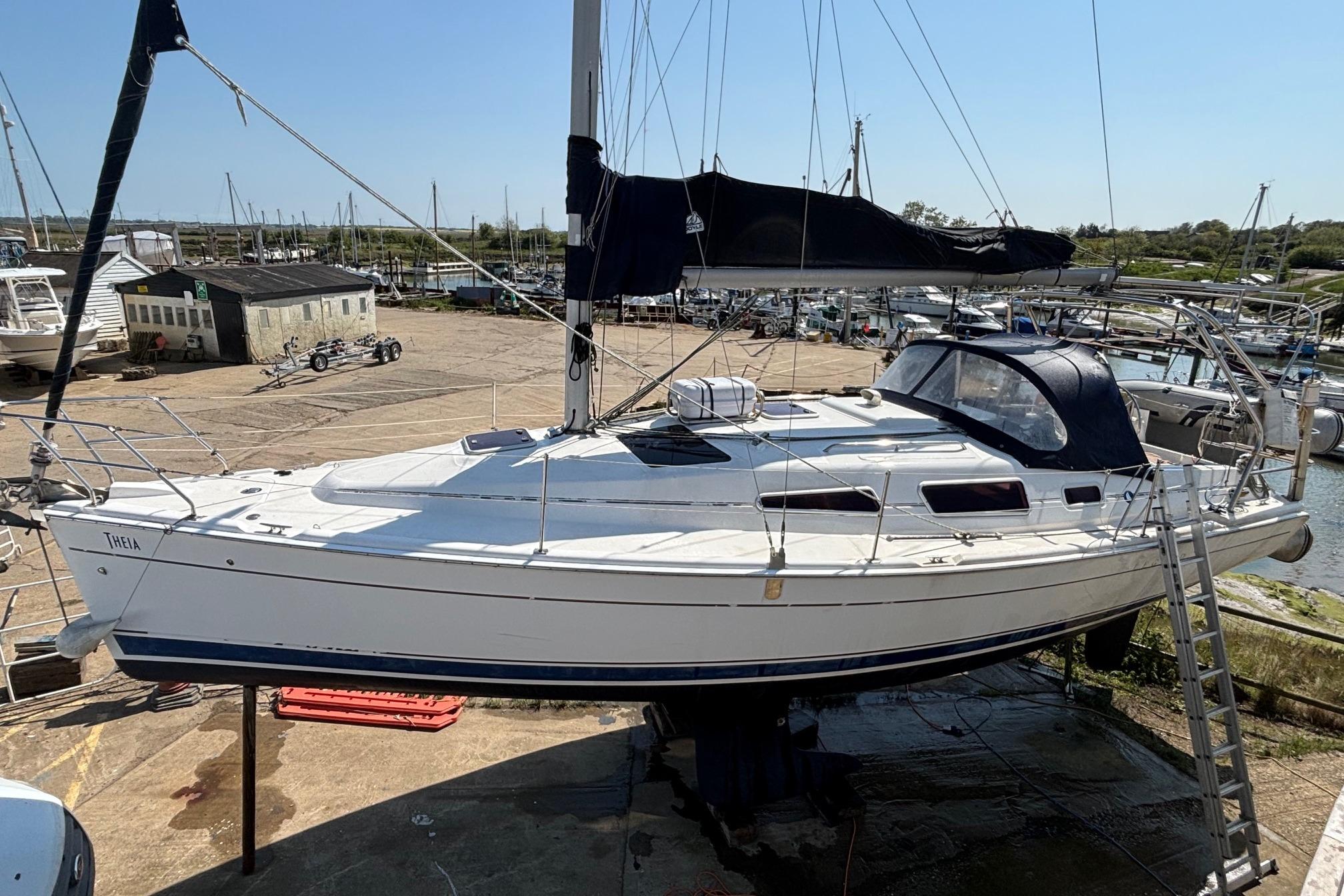 2005 Hunter Legend 33 for sale in Tollesbury, Essex, United Kingdom