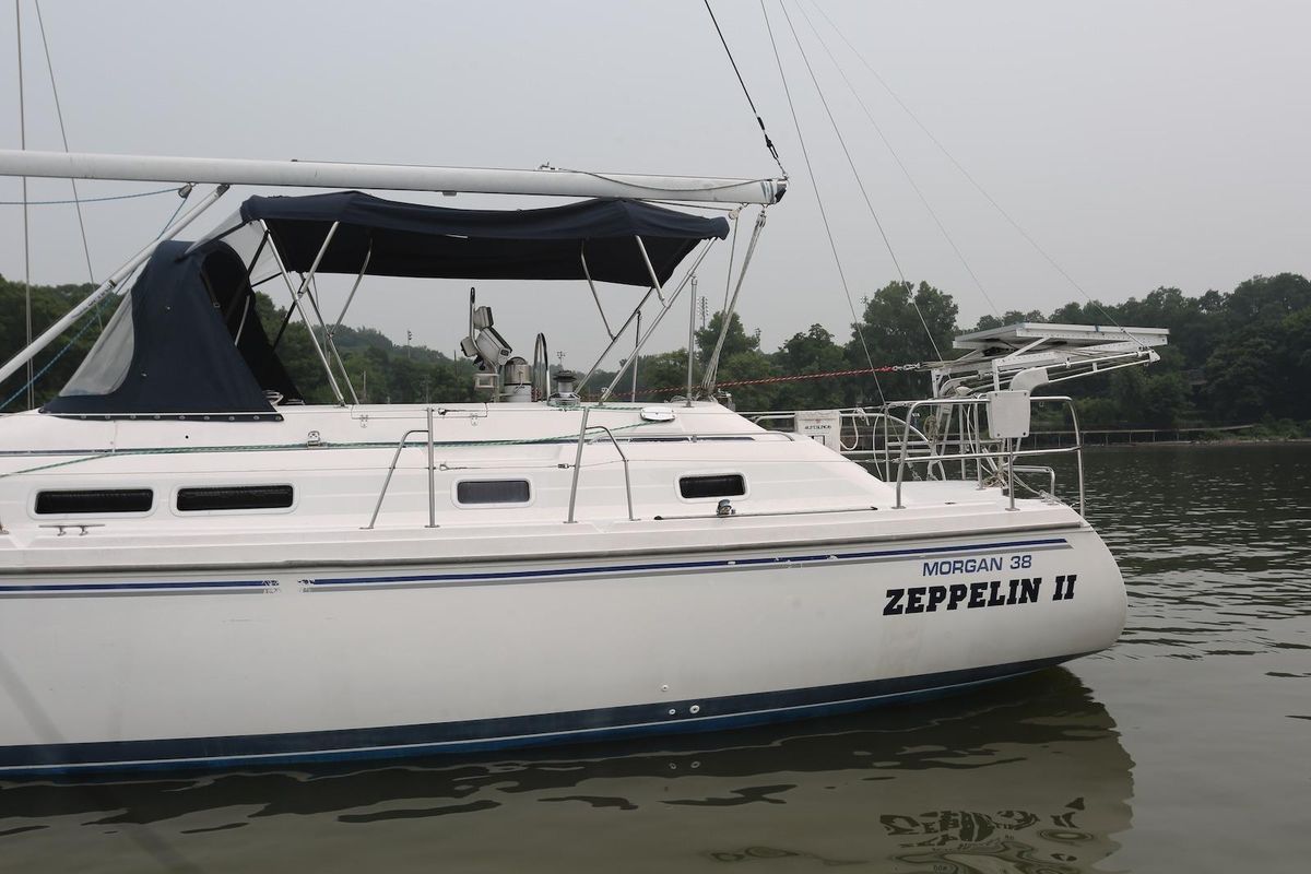 1993 Morgan Catalina 38 CC