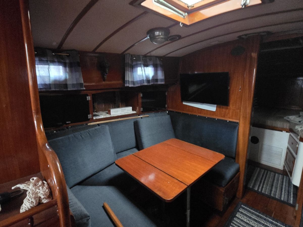 1976 Cheoy Lee Clipper Ketch