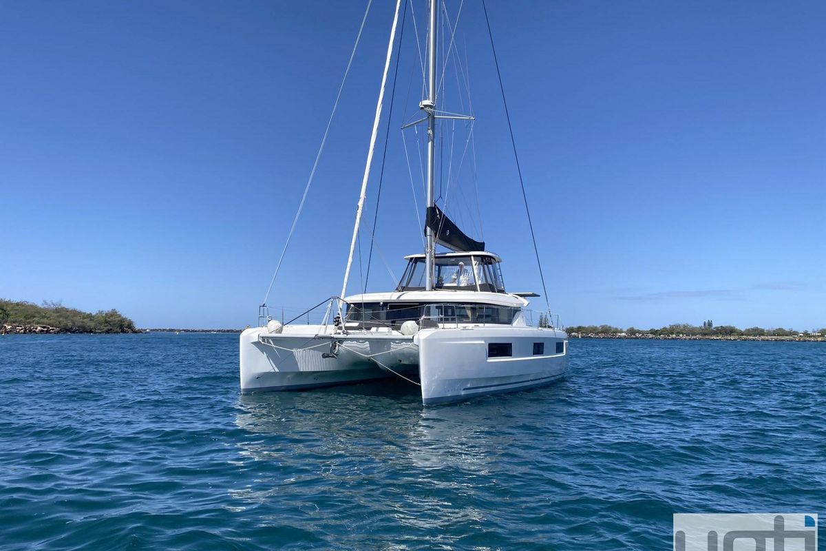 2022 Lagoon 46