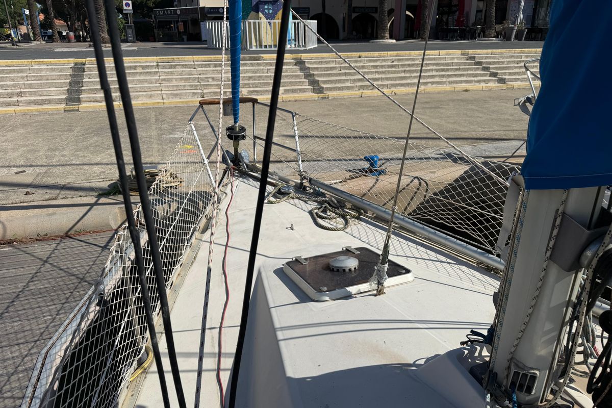 1983 Beneteau First 32