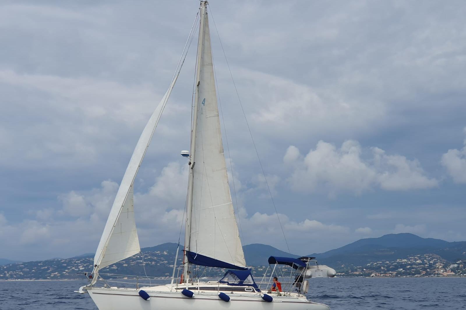 1985 Jeanneau Sun Rise 34 for sale in Saint-Raphaël, Var, France