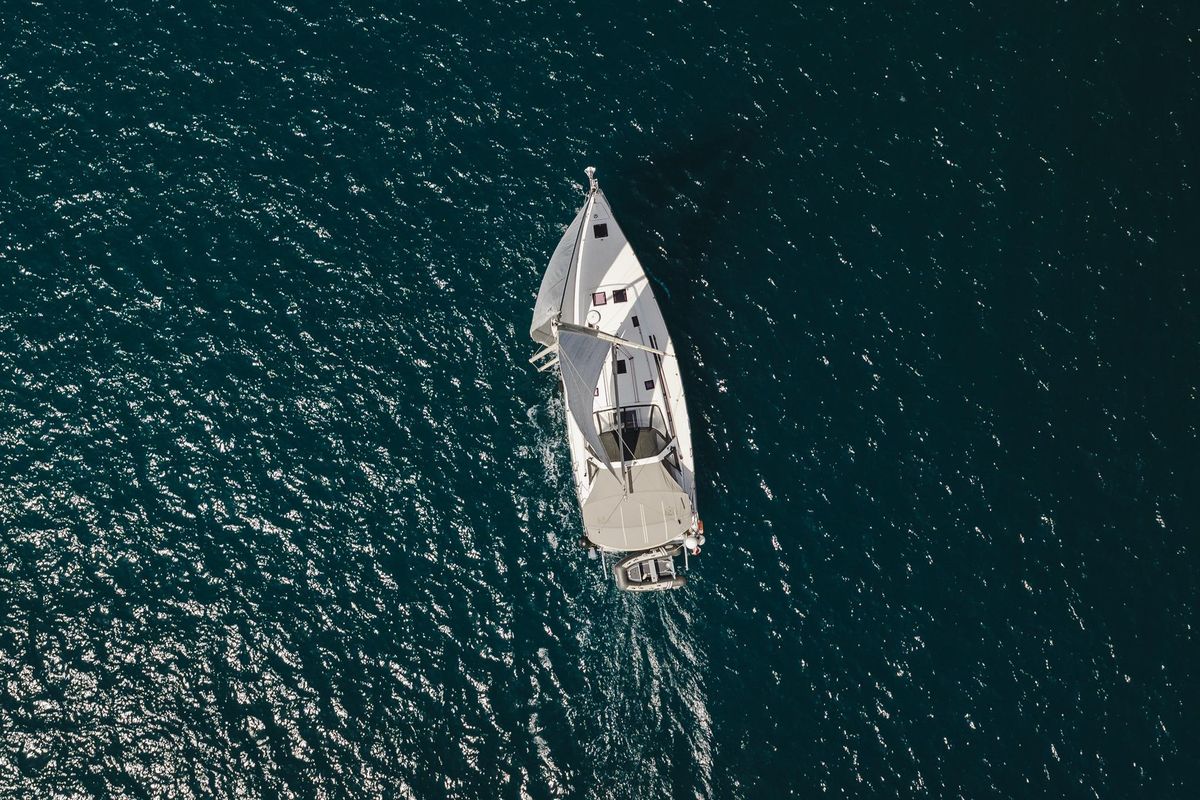 2012 Beneteau Oceanis 48