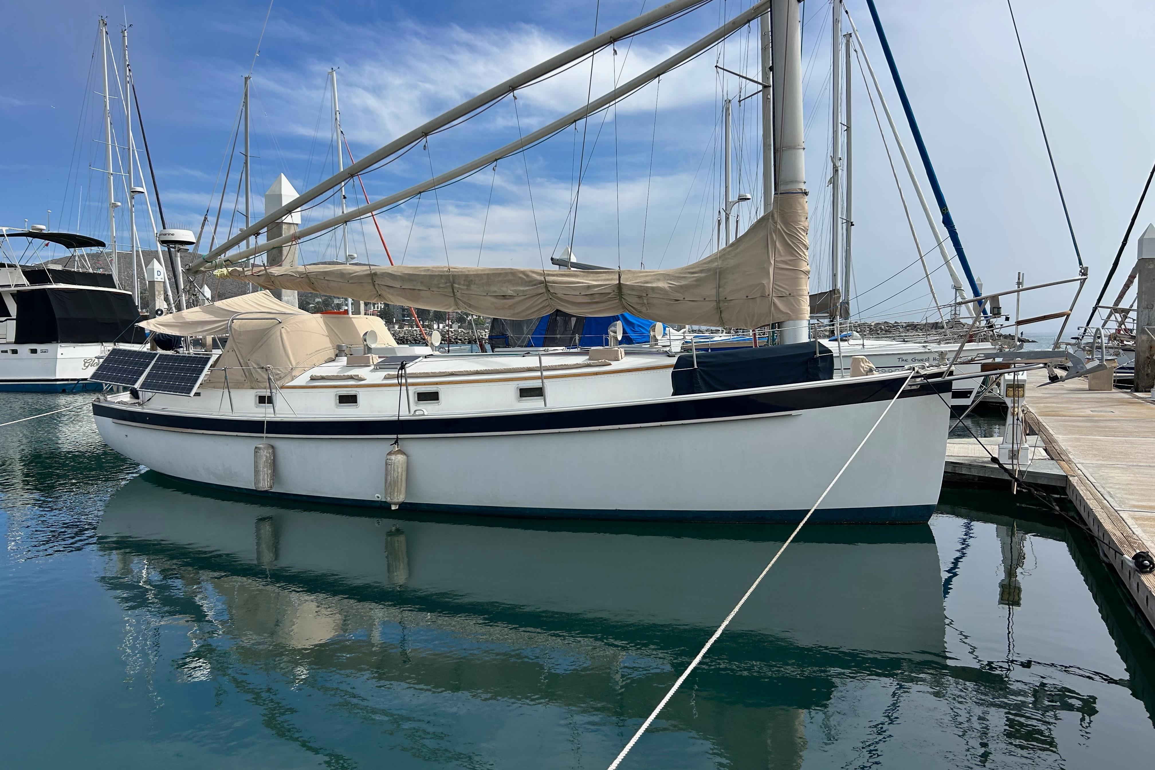 1989 Nonsuch 36 for sale in Ensenada, Mexico