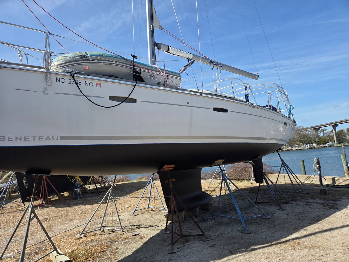 2008 Beneteau Oceanis 40 for sale in Carolina Beach, North Carolina