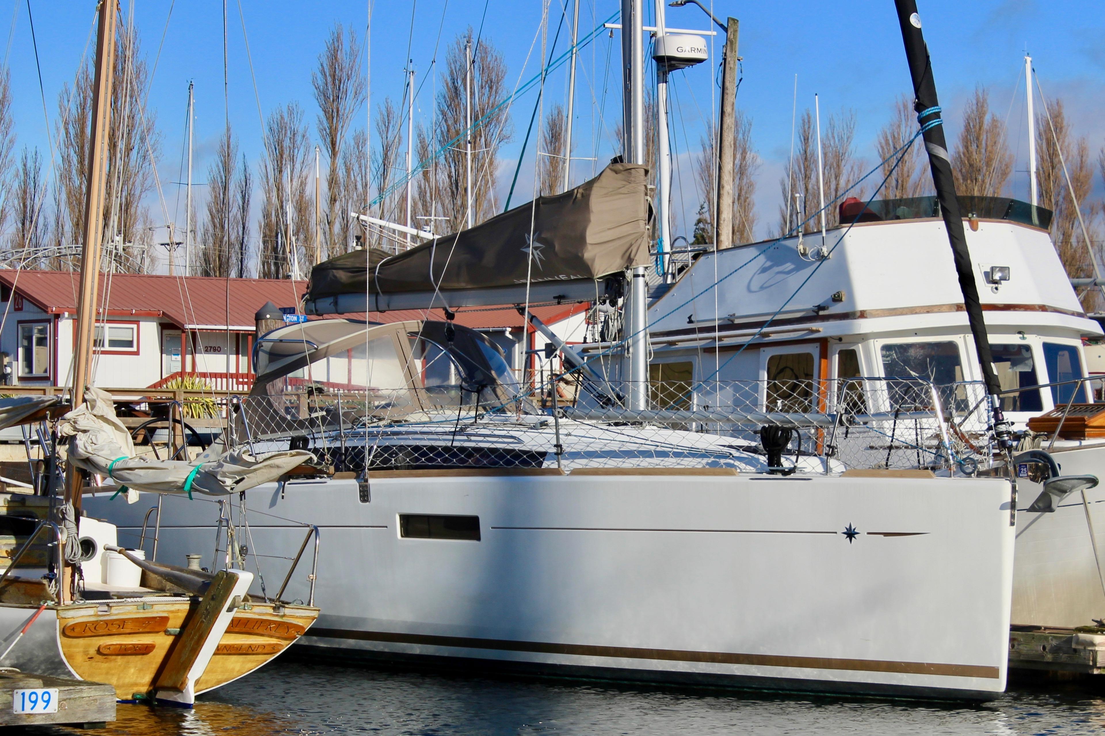 2015 Jeanneau Sun Odyssey 349