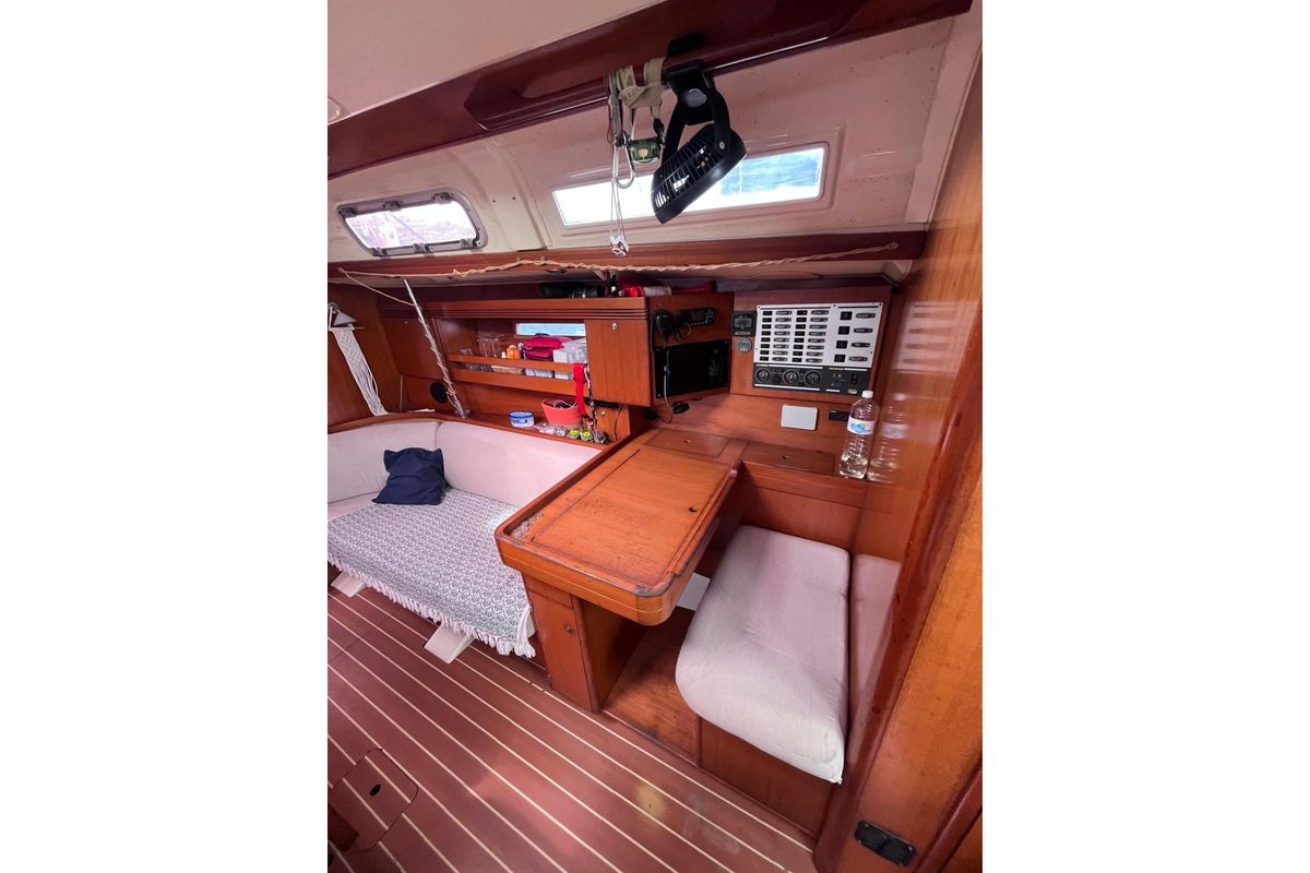 2006 Dufour 40 Performance