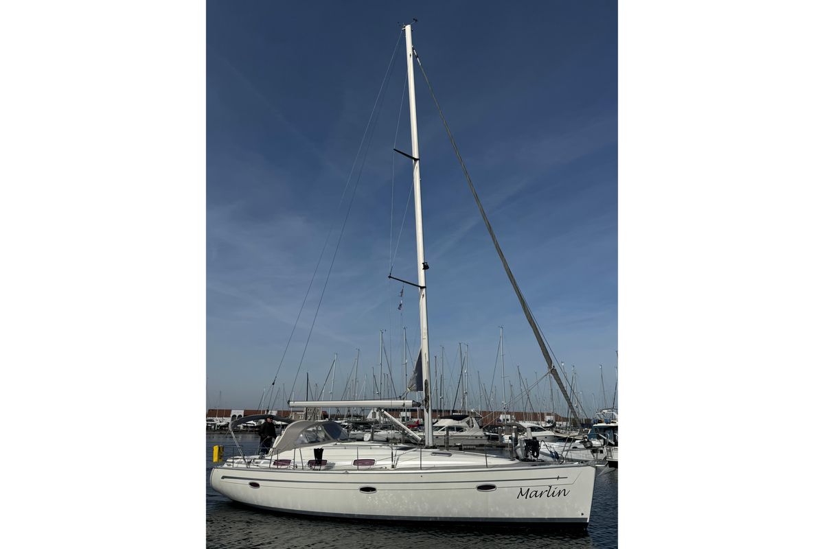 2005 Bavaria Cruiser 39