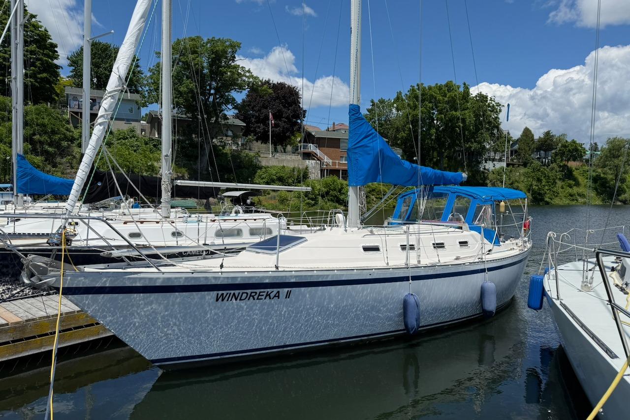 1981 CS 36 Traditional for sale in Picton, Ontario, Canada