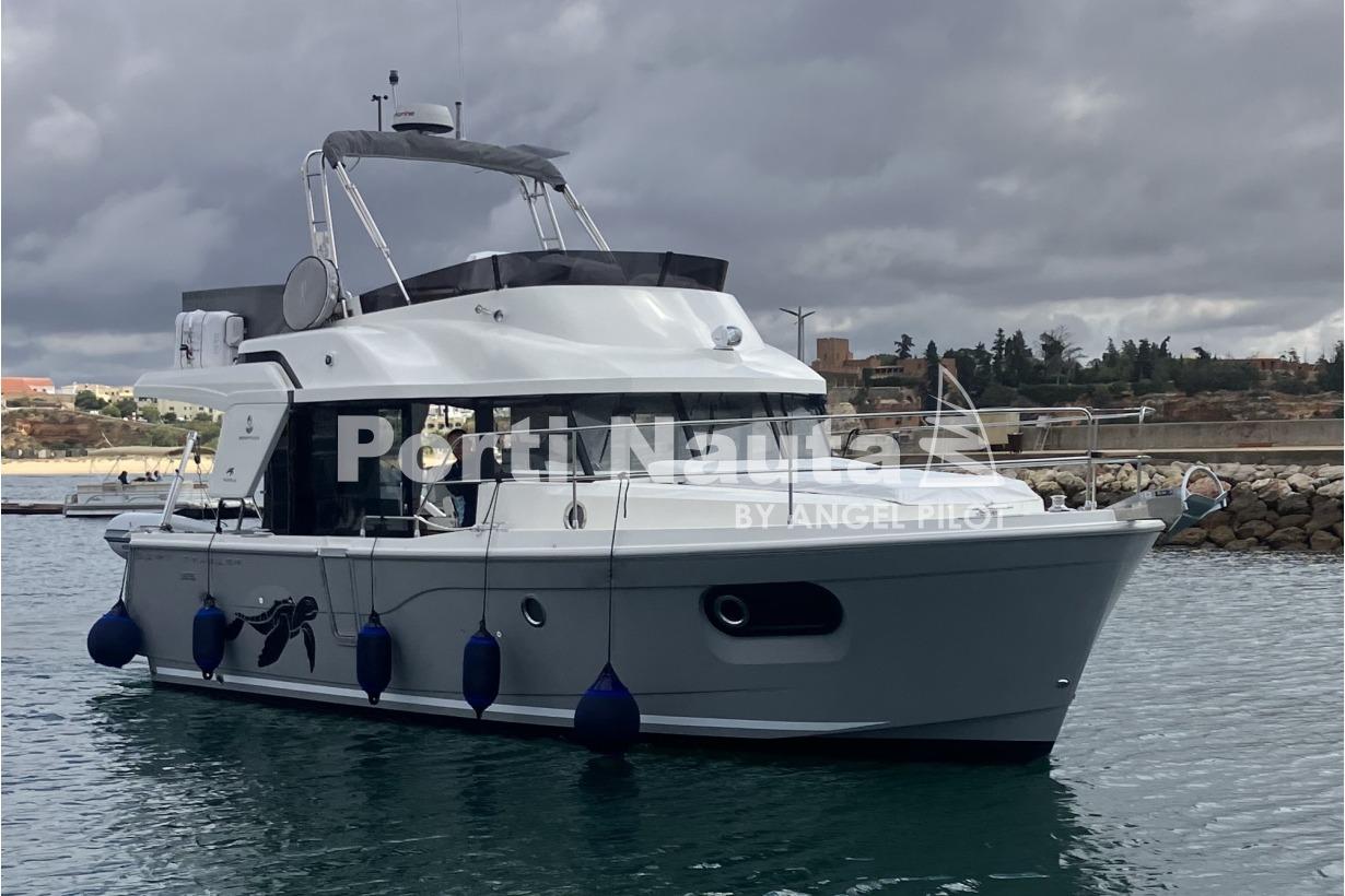 2024 Beneteau Swift Trawler 35 for sale in Lagoa, Portugal