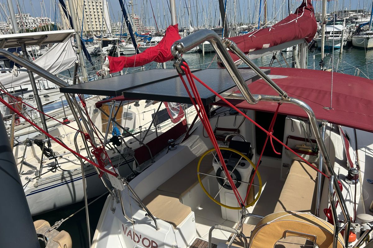 2000 Beneteau Oceanis Clipper 311