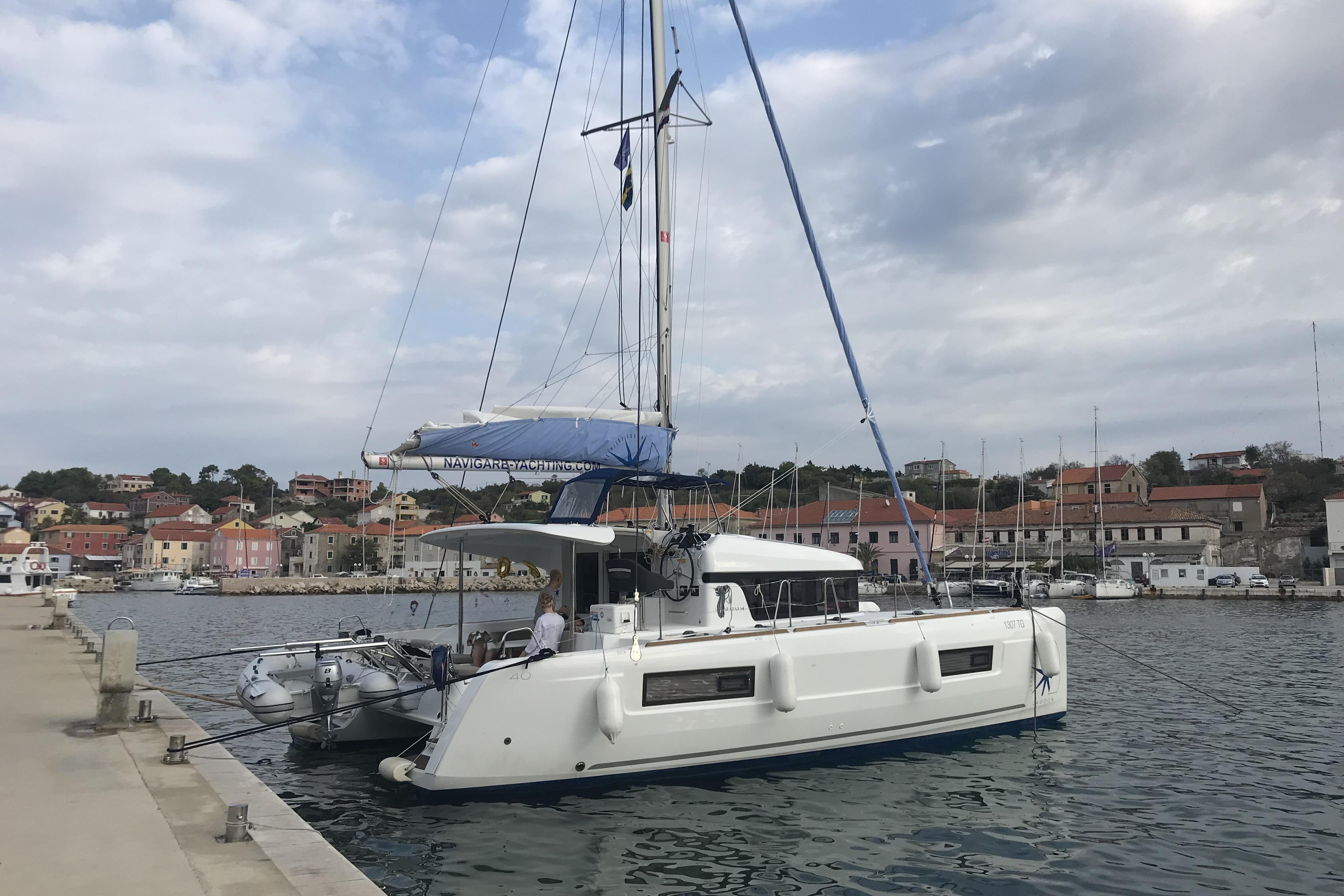 2019 Lagoon 40 for sale in Seget Donji, Croatia