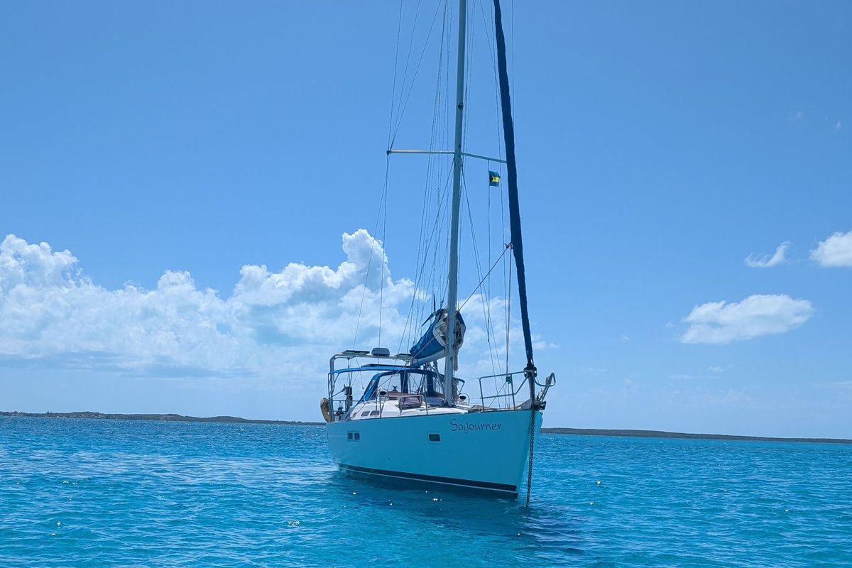 2006 Beneteau Oceanis Clipper 423