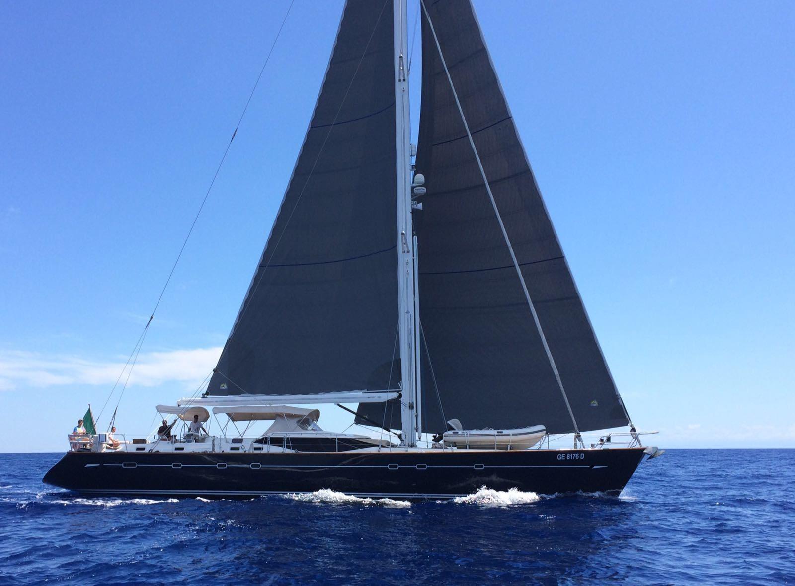 2004 Oyster 82 for sale in Liguria, Italy