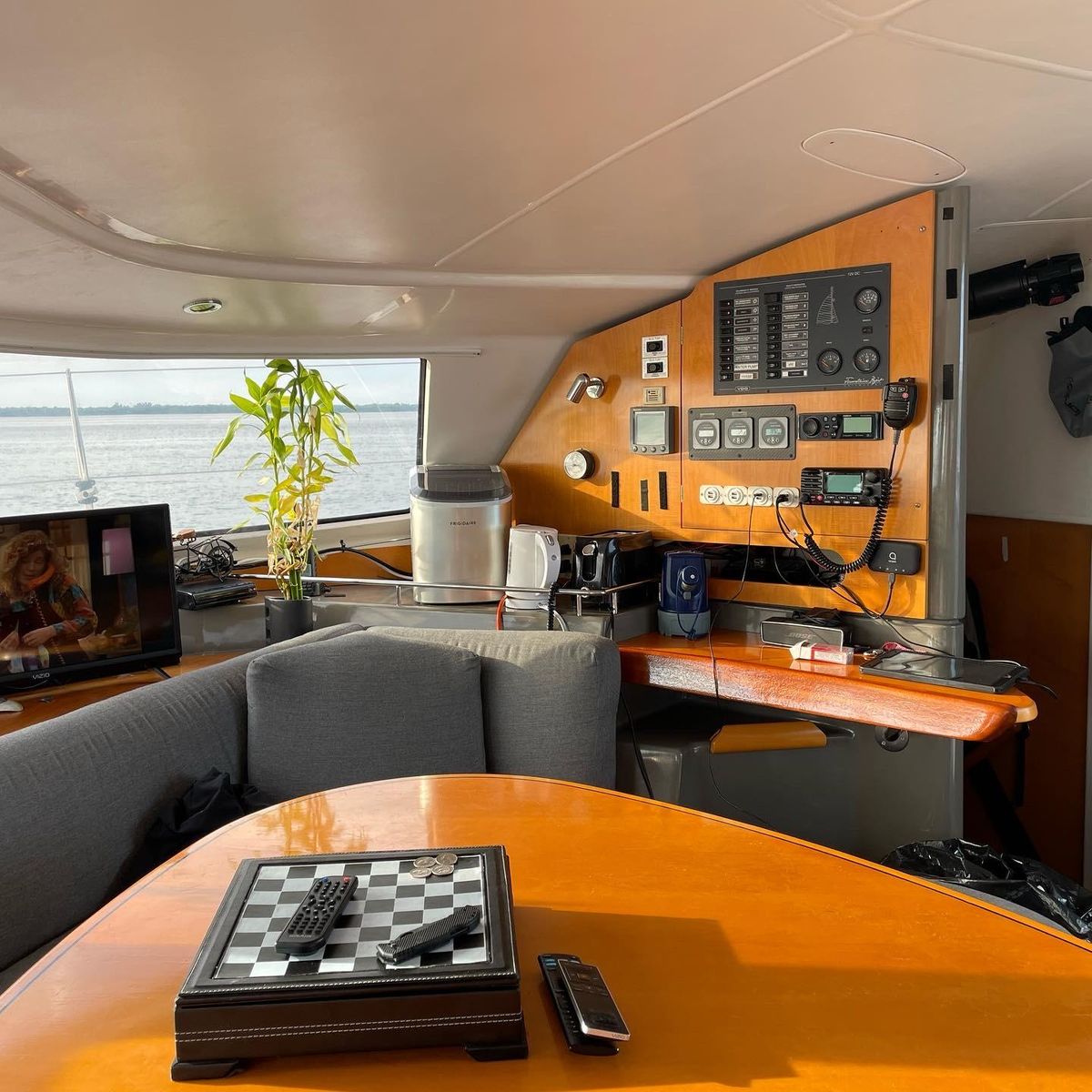 2006 Fountaine Pajot Lavezzi 40
