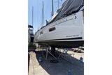 2019 Beneteau Oceanis 35.1