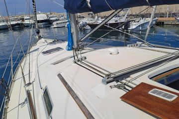 2005 Beneteau Oceanis Clipper 373 Boats