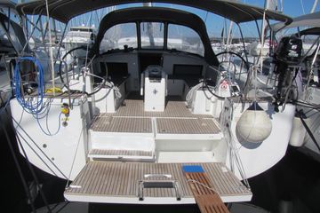 2023 Jeanneau Sun Odyssey 490 Boats