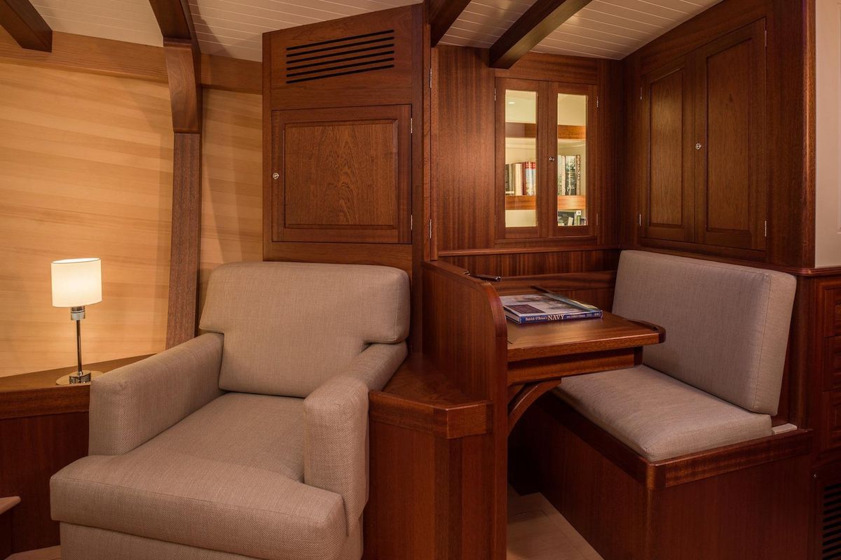 2023 Spirit Yachts C72