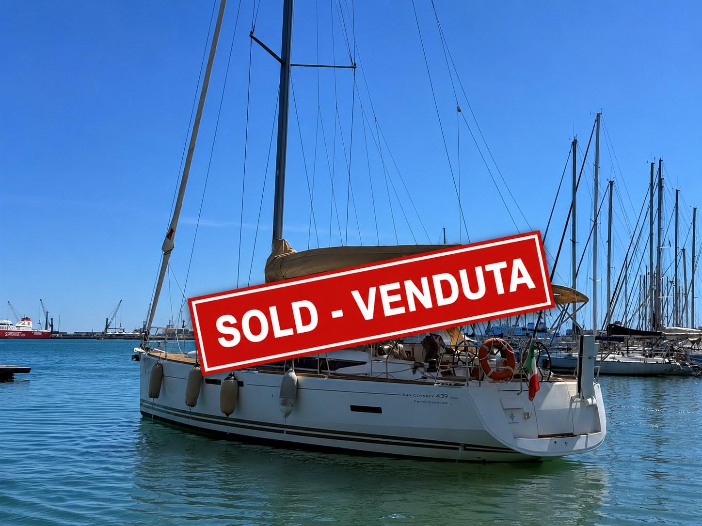 2014 Jeanneau Sun Odyssey 439 Boats
