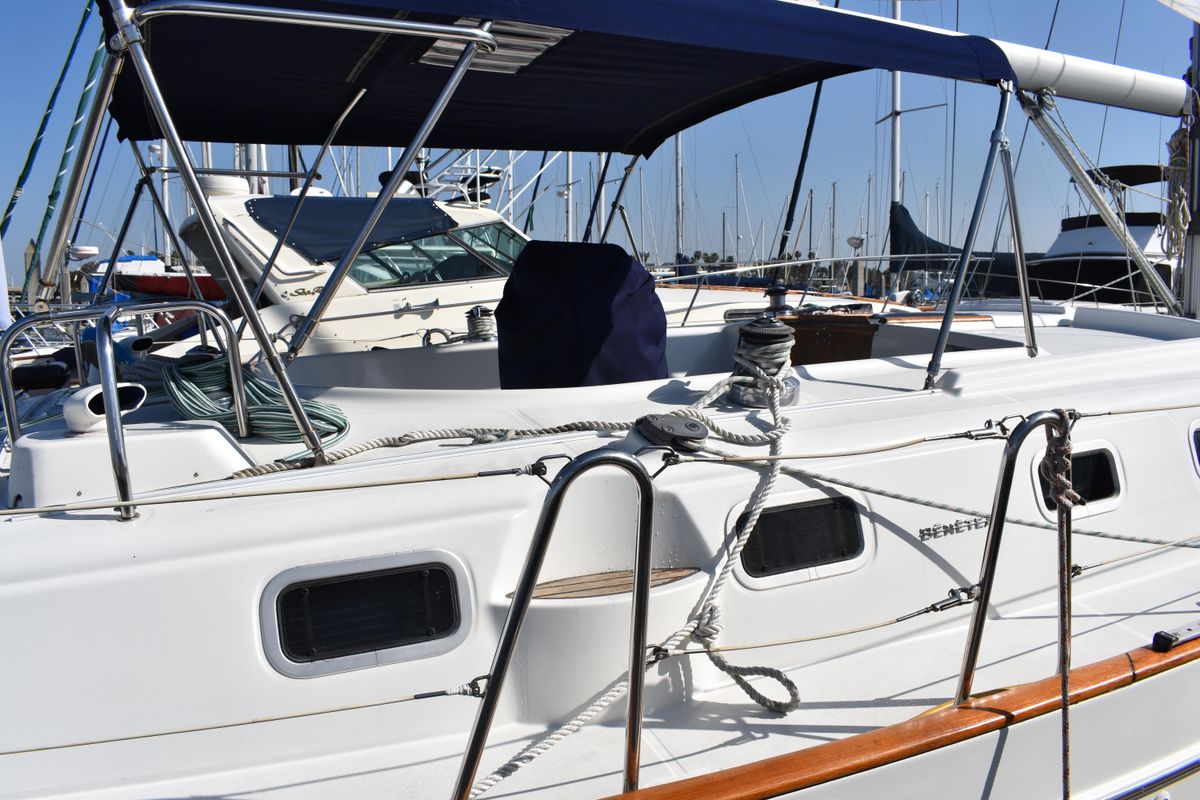 2002 Beneteau Oceanis 42cc