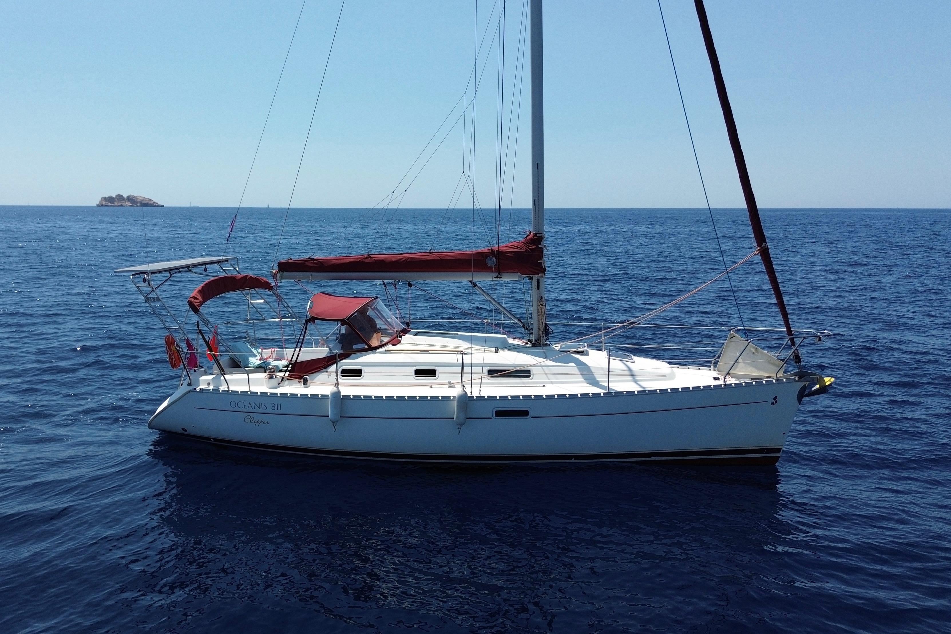 2003 Beneteau Oceanis Clipper 311