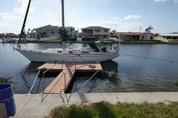 1982 Morgan 383 Morgan Boats