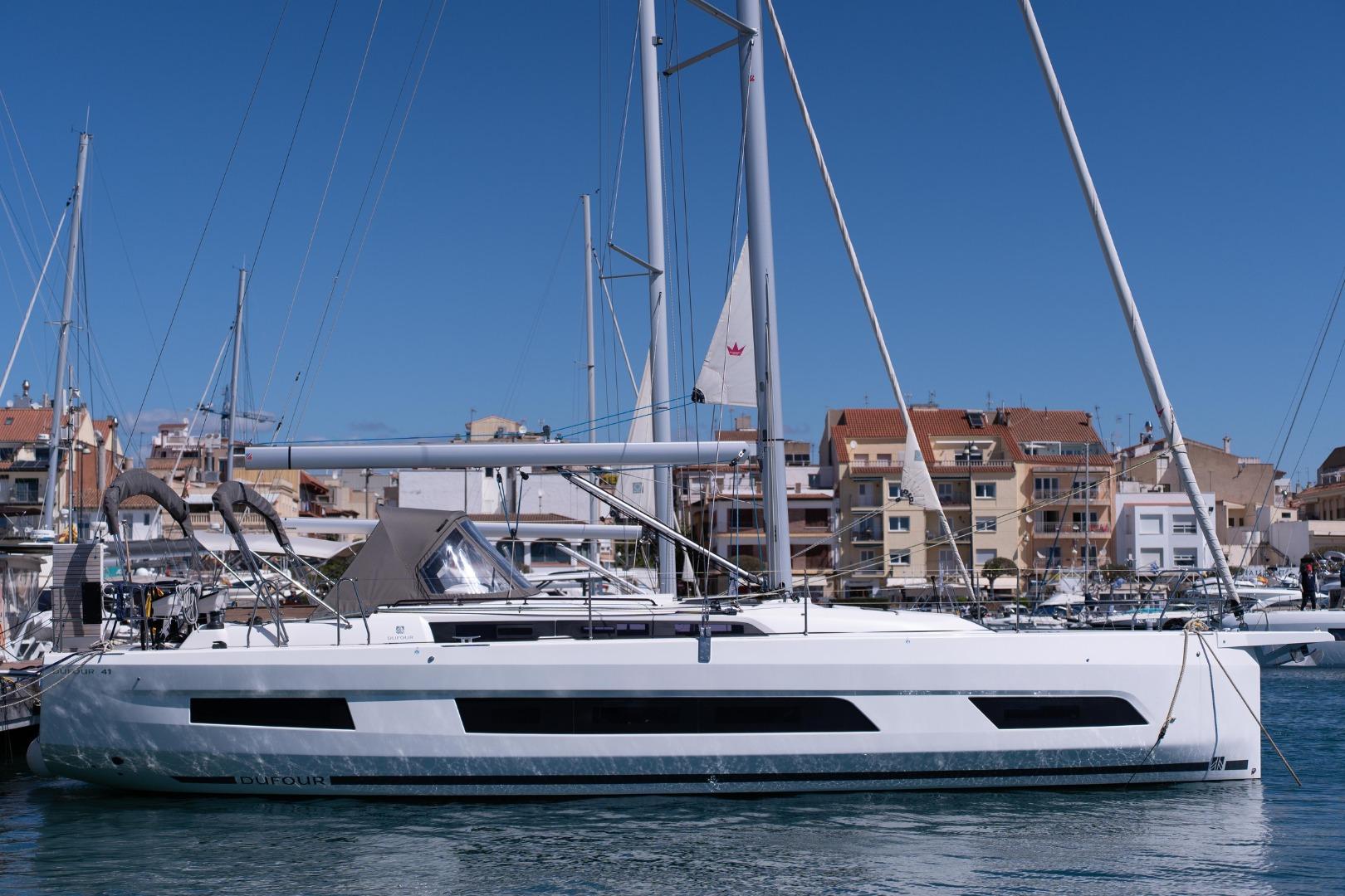 2024 Dufour 41 for sale in Cambrils, Tarragona, Spain