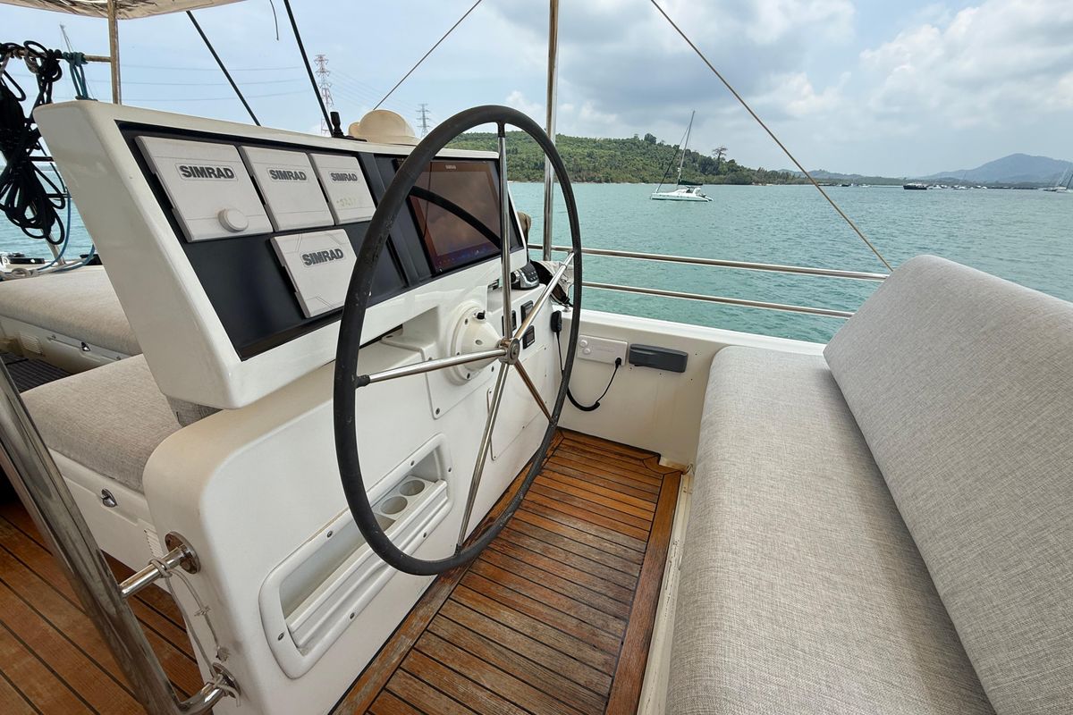 2011 Lagoon 620